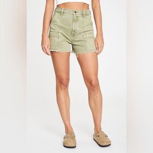 DAZE Knockout High Rise Cargo Shorts in Matcha Size 26